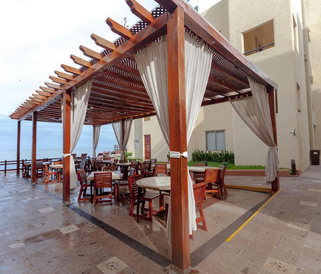 Zafiro Beach Boutique Resort Mazatlan Exterior photo