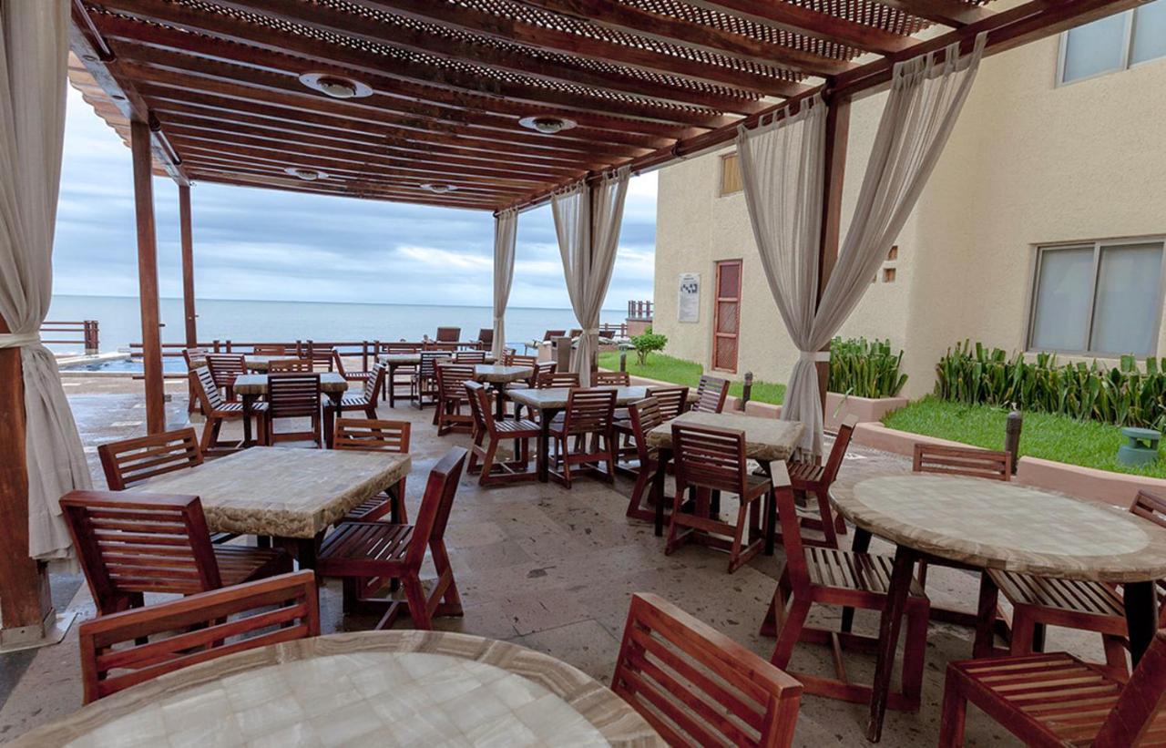 Zafiro Beach Boutique Resort Mazatlan Exterior photo