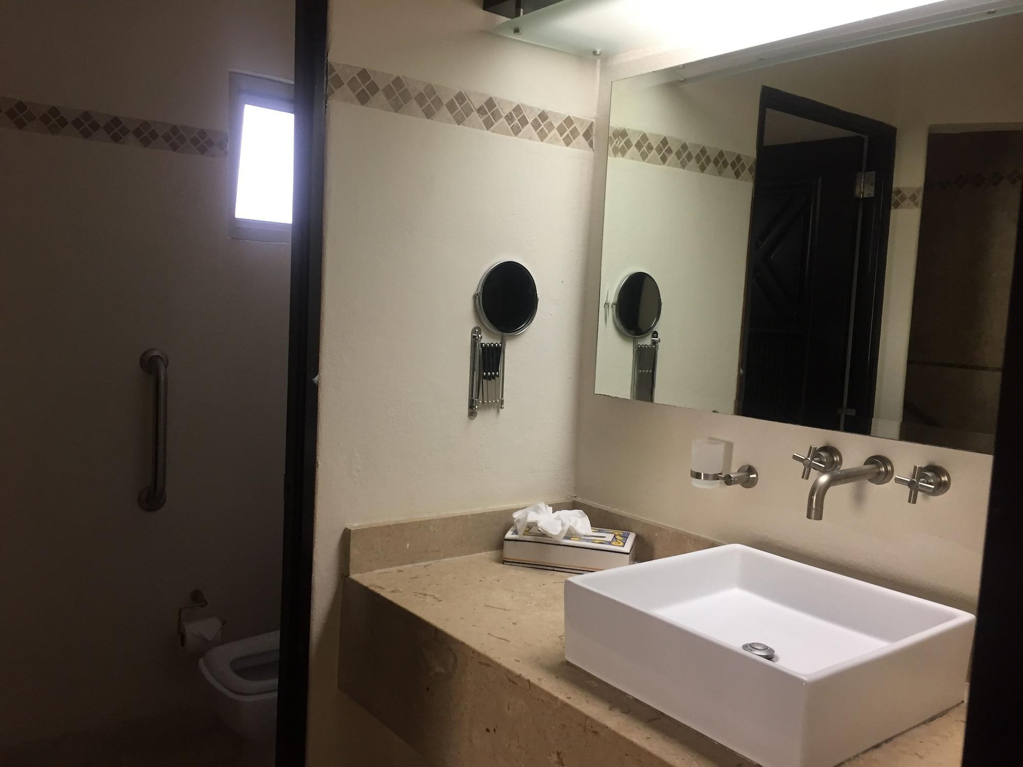 Zafiro Beach Boutique Resort Mazatlan Exterior photo