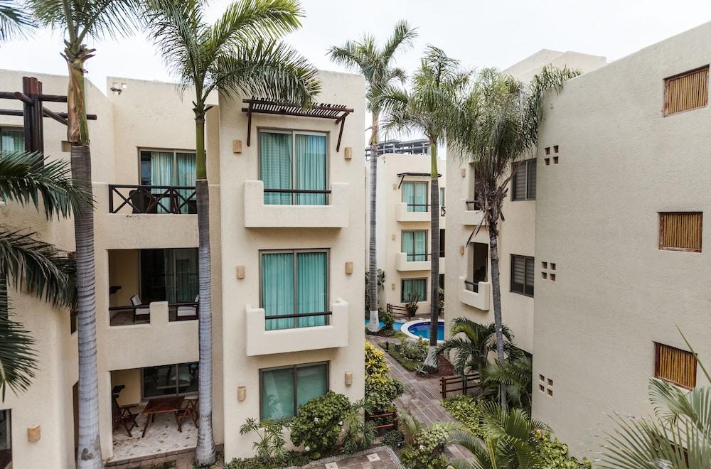 Zafiro Beach Boutique Resort Mazatlan Exterior photo