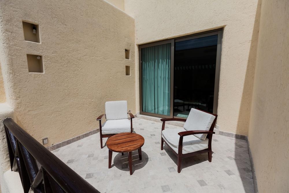 Zafiro Beach Boutique Resort Mazatlan Exterior photo