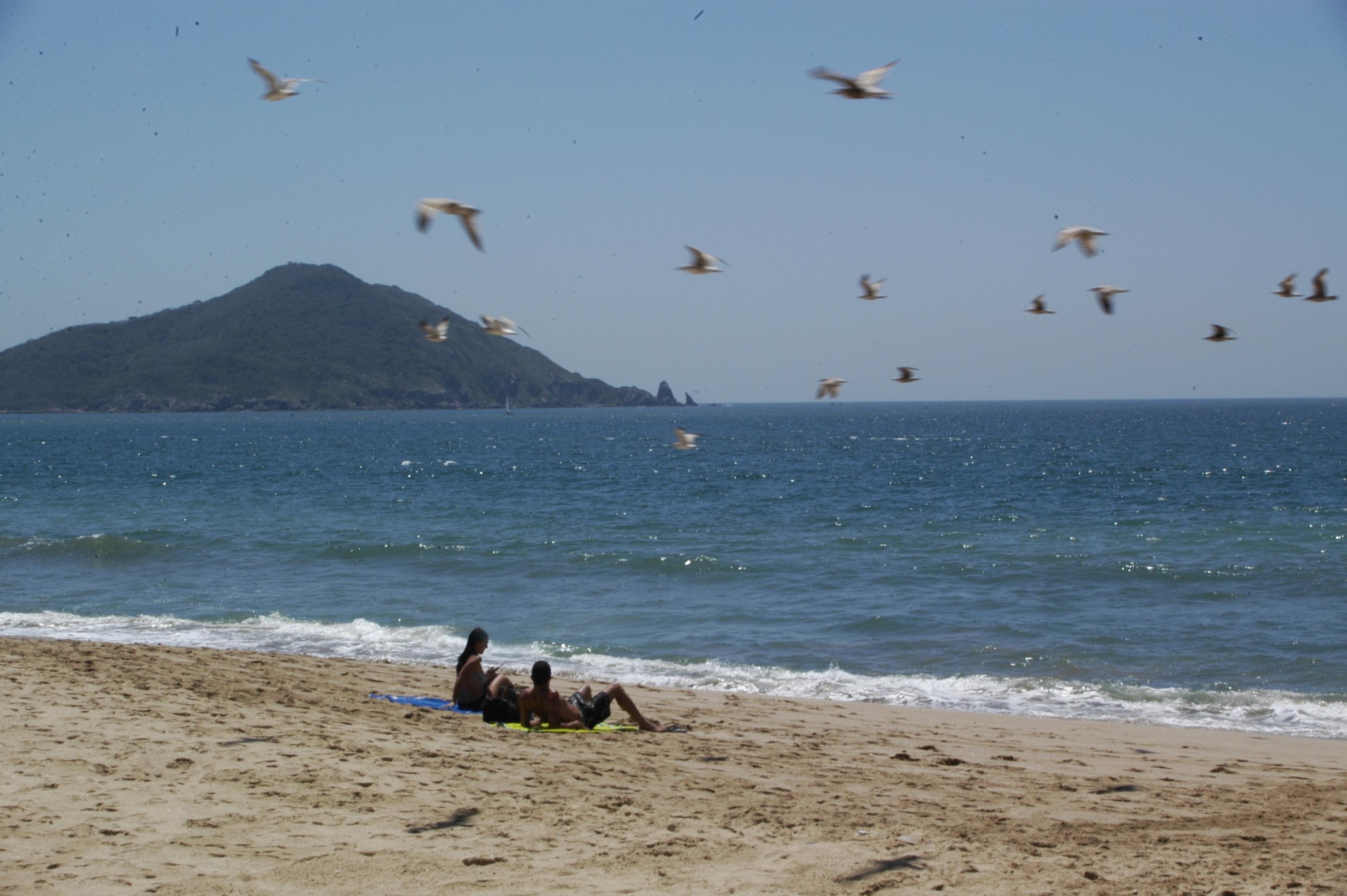 Zafiro Beach Boutique Resort Mazatlan Exterior photo