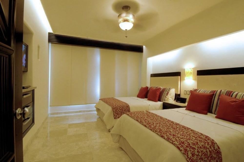 Zafiro Beach Boutique Resort Mazatlan Exterior photo